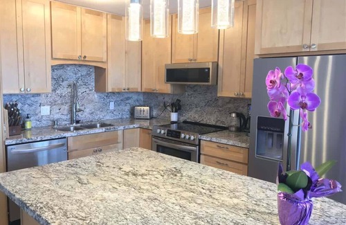 Kamuela Condo | Puako Condo 205 ~ 3 BR ~ Renovated ~ Pool