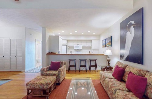 Maunaloa Condo | Relaxing Molokai Getaway Near Kepuhi Beach with Private Lanai