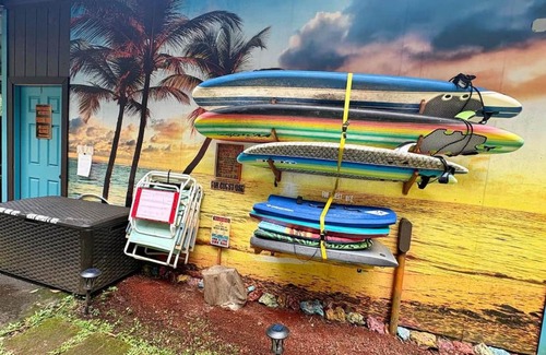 Kapoho House | RV in a Rainforest Tree! Fun, Colorful, Magical!