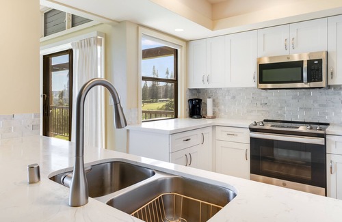 Kapalua Condo | September Deal $250/night-Kapalua Oasis, ac, Ocean views-R414-Sullivan