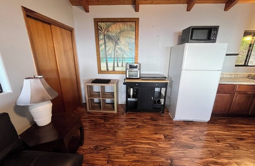 Kahaluu-Keauhou House | Spacious air-conditioned studio in a gated community near Kona
