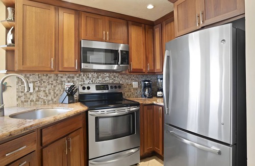 Kahana Condo | Stunning 4BR for 12, 2 Condos - Kahana Sunset!