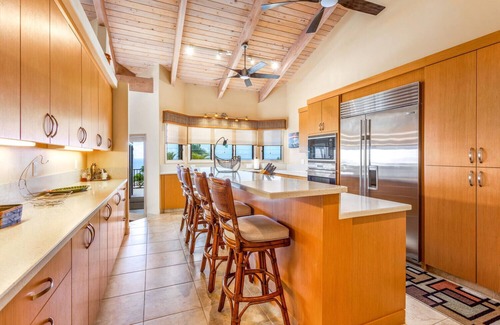 Kahaluu-Keauhou House | Stunning Luxury Estate 🌺 Superb Private Lanai & Breathtaking Sunsets! 🌅 Keauhou Luxury Estate