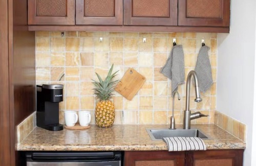 Wailua Condo | Stylish Kauai Condo on the Beach