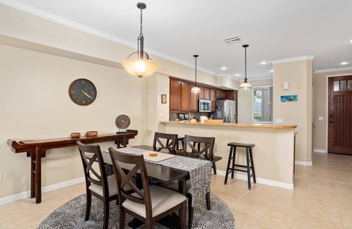 Waikoloa Condo | Summer Deal Golf View 2BR Condo with Hot Tub Pool and Lanai