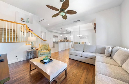 Kulalani Condo | Summer Deal Mauna Lani Resort Townhome with Pool and Beach Access