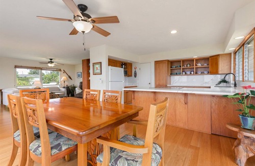 Kona Palisades House | Sweeping Ocean View AC 3-bedroom 2-bath house large private lot in Kailua-Kona
