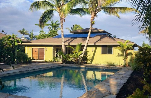 Keaau House | Swimming Pool, Observation Deck, and Palm Trees