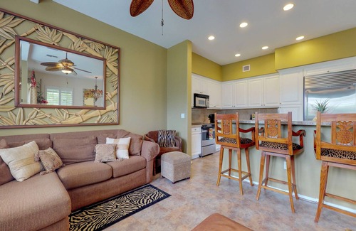 Ko Olina House | TCP1080: 3 Bed, 3 Bath Designer Furnished Townhome with Golf Course Frontage in Gated Community