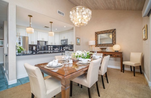 Wailea Villa | TOP FLOOR BEACHFRONT VILLA | PANORAMIC OCEAN VIEWS | E301 MAKENA SURF