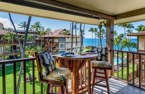 Kailua-Kona Condo | 🏖️Top Floor Kona Condo w/Ocean Views + Full A/C
