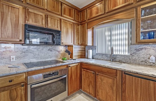 Wailea Condo | Wailea Oceanfront:"Sunsational" Condo, Surf & Sandy Beach steps away: Views!