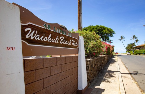 Kihei Apartment | Waiohuli Beach Hale Ocean View Condos with Parking