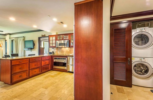 Wailua Condo | Waipouli Beach Resort G202 Oceanfront 2 BD 3 BA