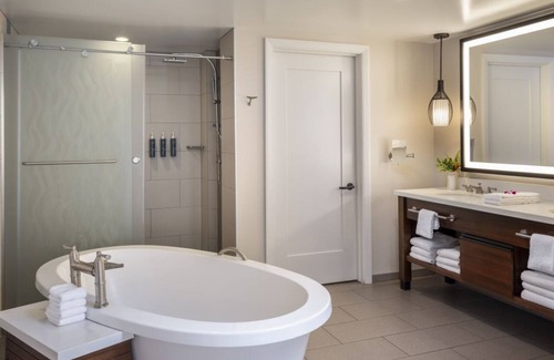 Lahaina Resort | Westin Nanea Ocean Resort Villa 1 bedroom located on gorgeous Kaanapali beach!