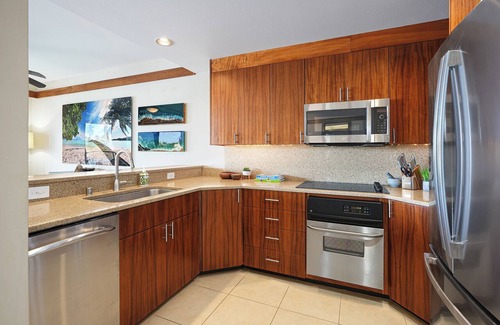 Poipu Condo | Whalers Cove 223 Breathtaking Ocean & Coastal views