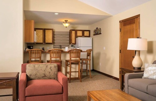 Kailua-Kona Condo | Wyndham Kona Hawaiian | 2BR/2BA King Bed Suite