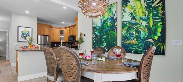 2 Bedroom Condo in Poipu with Pool, Hot Tub, AC, Just steps to the Beach & Pools