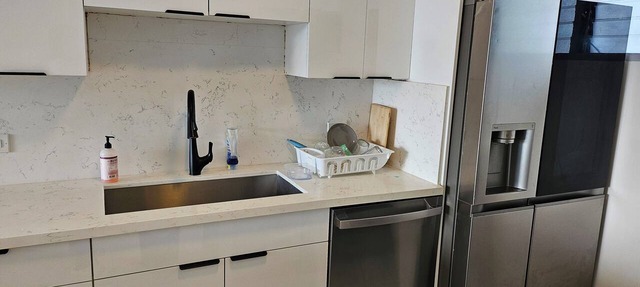 2-bedroom1.5bath apartmentNearWaikikiBeach /Close to Hospital&Schools