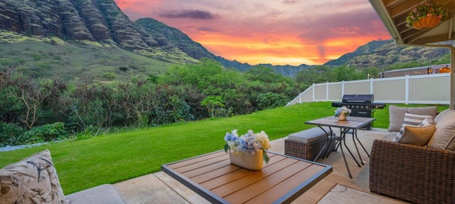 2 King Beds|Beach 6 Min|Gated|Community Pool + Gym