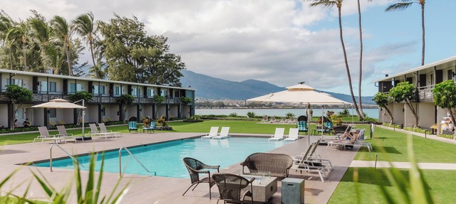 2 Pet Friendly Units | Ocean View | Outdoor Pool | Parking Onsite | Shuttle