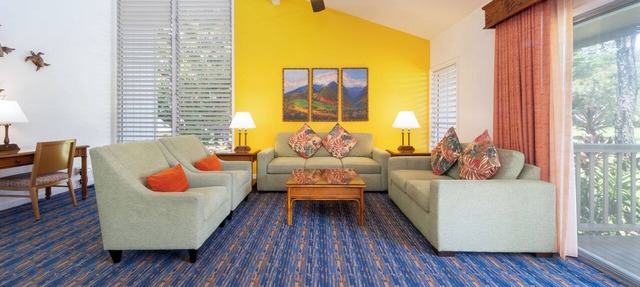 3 Units | Kitchen | Balcony | Pool | Near Princeville Beaches & Golf