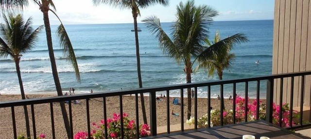 "Alii is the Hawaiian word for Royalty' , and our 2 bedroom is this and much more, it is Luxury at its Best. When we say DIRECT OCEANFRONT, we mean it. This unit was completely redesigned and remodeled and located on the 5th floor in building 3.