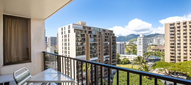 Aston Waikiki Banyan 1BST1 | Pool & Hot Tub