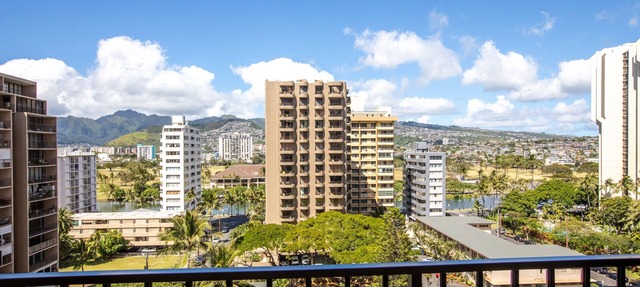 Aston Waikiki Banyan 1BST3 | Pool & Hot Tub