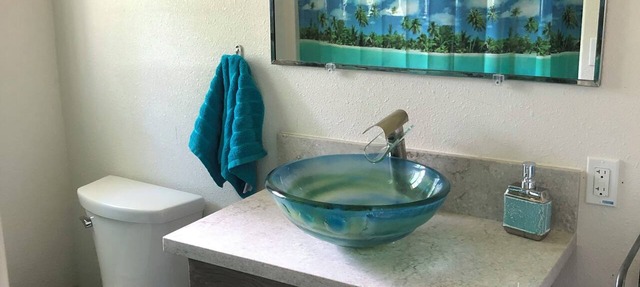 Avocado Acre- Perfect cottage in Keaau for a relaxing getaway
