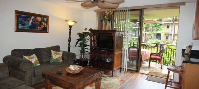 Awesome Ocean Views From Ground Floor, A/C, Recent Remodel, WI-FI