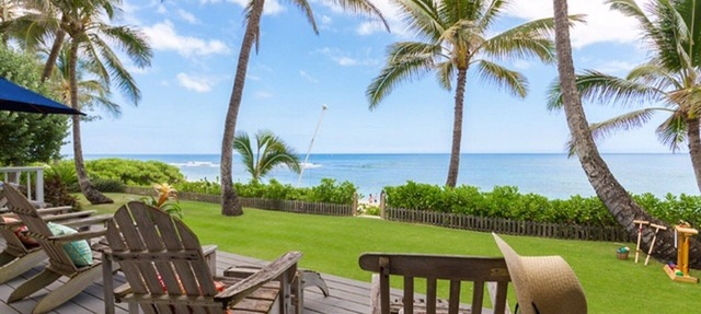 Beach-front Estate - North Shore, private setting, close to Haleiwa & surf spots