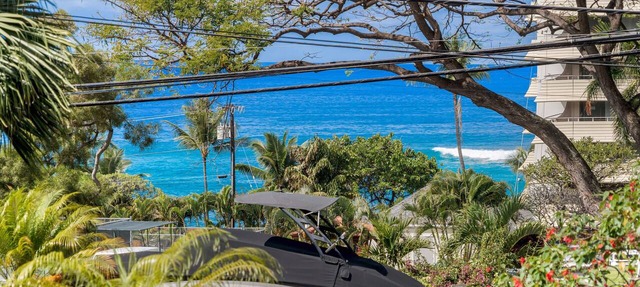 Beach Haven at Malia Kai – Prime Location near downtown, Incredible Views & Pool