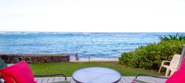 Beachfront Cottage Rental with Snorkeling near Anahola, Hawaii