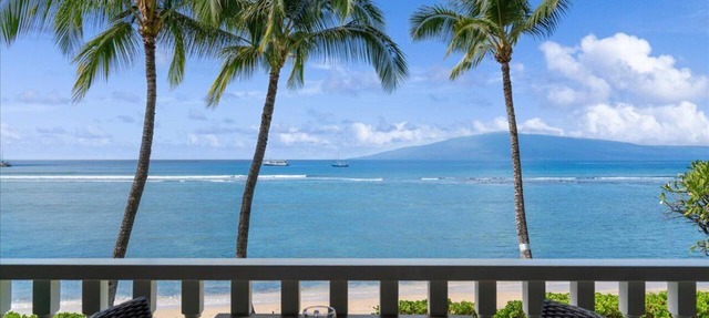 Beachfront Lahaina Shores 203 | Direct Oceanfront Studio