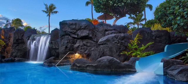 BEAUTIFUL BEACHFRONT OCEAN CLUB RETREAT + PREMIUM AMENITIES, 2BR MOLOKAI SUITE