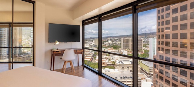 Bishop Suites at Executive Centre, 1-Bedroom Mountain View Suite + Full Kitchen