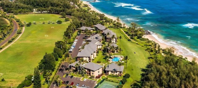 Breezy 4BR, 2 Condos for 12 at Kaha Lani, Lihue!