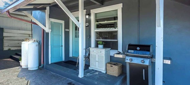 Central Maui 2BR with AC & Workspace | Ideal for Extended Stays
