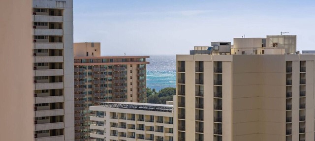 City+Ocean View/Parking/Kitchen/Walkable