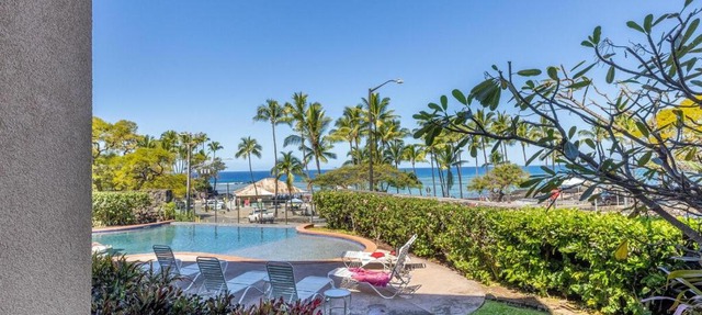 CoCo Surf & Swim: 3BR Condo, Pool & Spa, Sunsets
