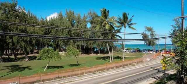 Cool retreat at the entrance to Lanikai-Very Close to Beach-3 Primary Bedrooms