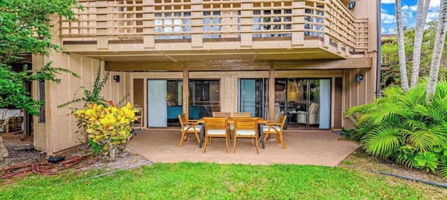 Cozy Molokai Getaway with Pool, Hot Tub & Private Washer/Dryer