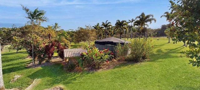 Cozy Pepeekeo Apartment on a Botanical Estate Near the Ocean