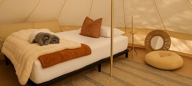 Cute Off Grid Bell Tent with WIFI - 5 min from Haleiwa!