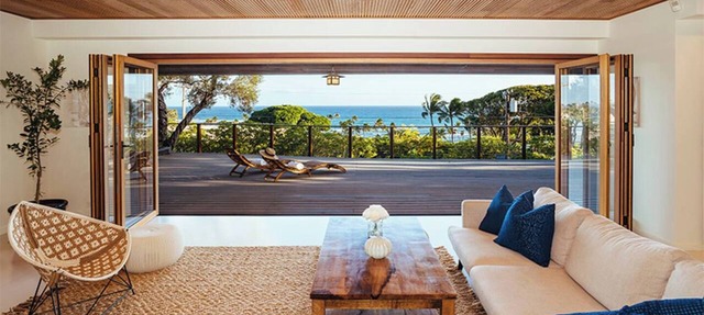Diamond Head Tranquility: 4BR Ocean View Home