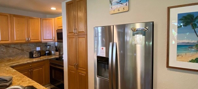 Downstairs Corner Unit, Awesome View with A/C!