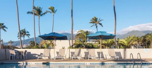 Easy Maui Getaway | 2 Pet-Friendly Units w/Garden View & Outdoor Pool Access!