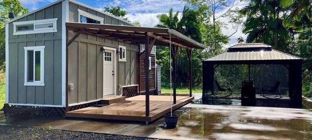 Eco Tiny Home on Organic Farm Within Minutes of Downtown Hilo.