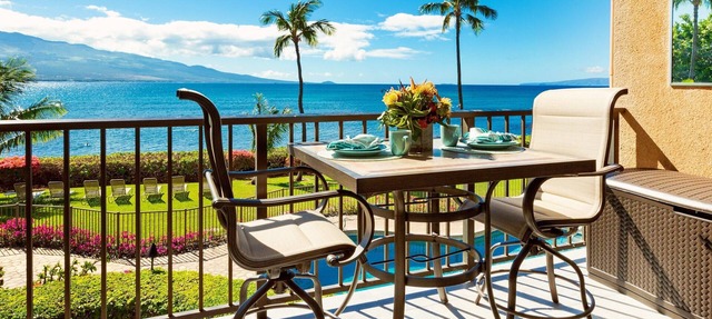 Endless Waves, Incredible Direct Oceanfront Views!